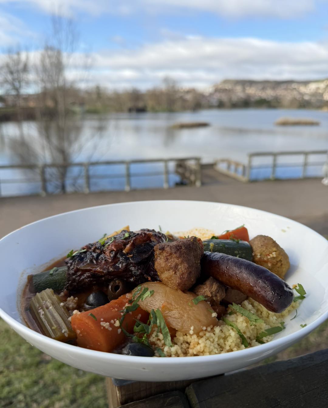 637739477_122160516500929444_1471297675766516051_n